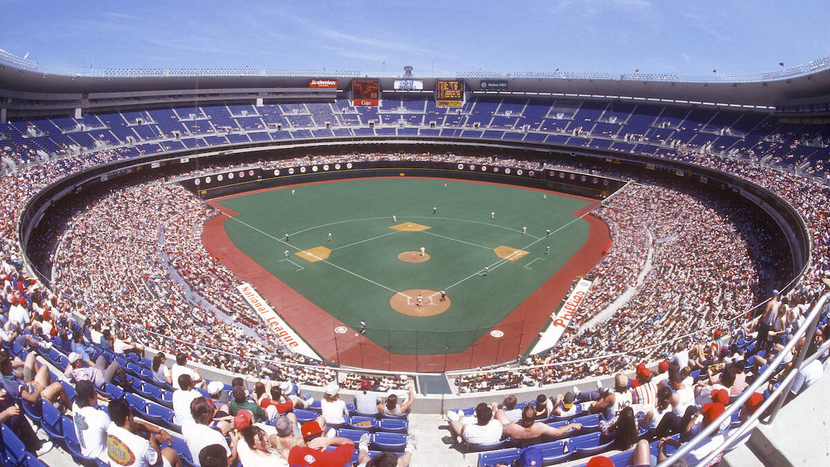 Baseball fans revisit Veterans Stadium theory after David West becomes  latest Phillies player to die from brain cancer