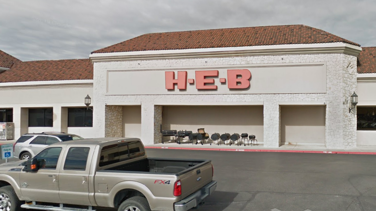 This Texas H-E-B Is Getting A New Look After 20 Years Of Being Open ...