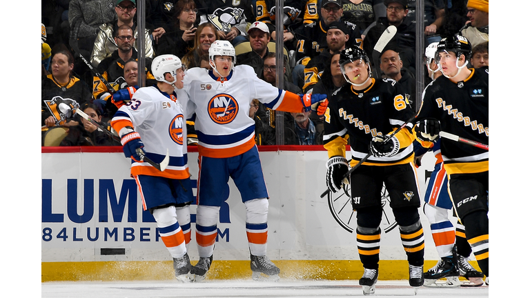 New York Islanders v Pittsburgh Penguins