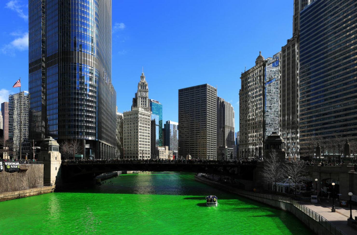 The Chicago River Goes Green For St. Patrick's Day 2019