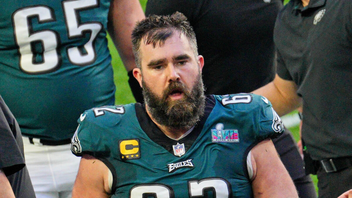 Eagles C Jason Kelce To Consider Retirement