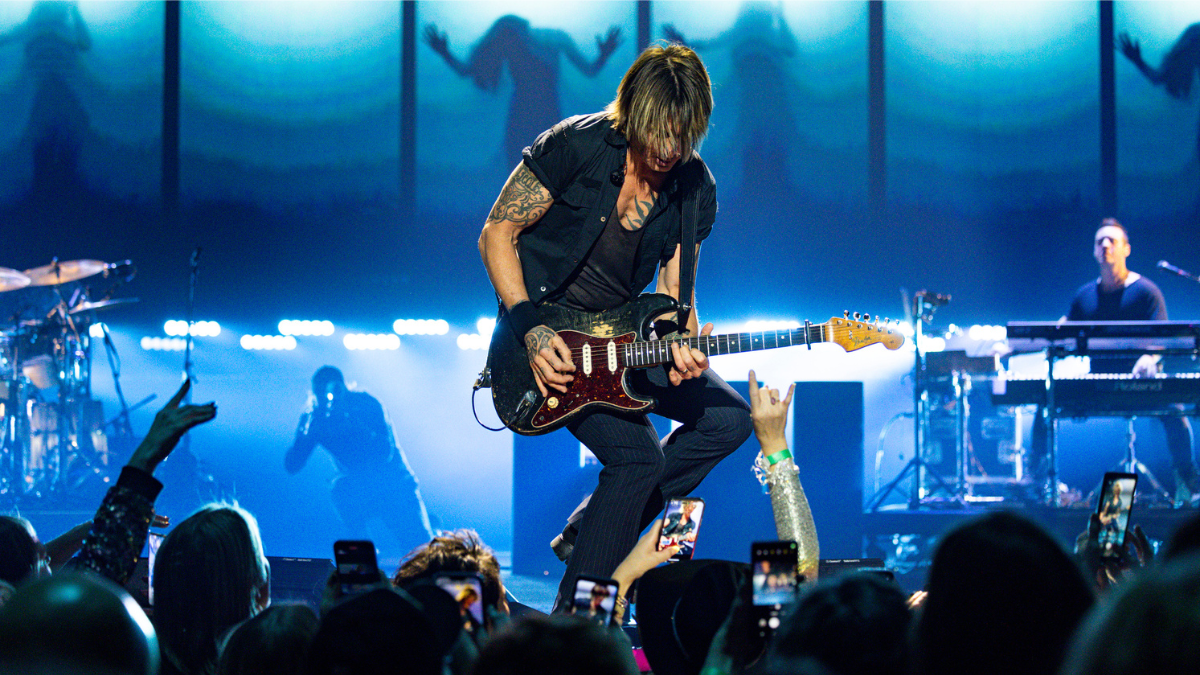 Keith Urban Unveils Extended Dates Of 'Electrifying' Las Vegas