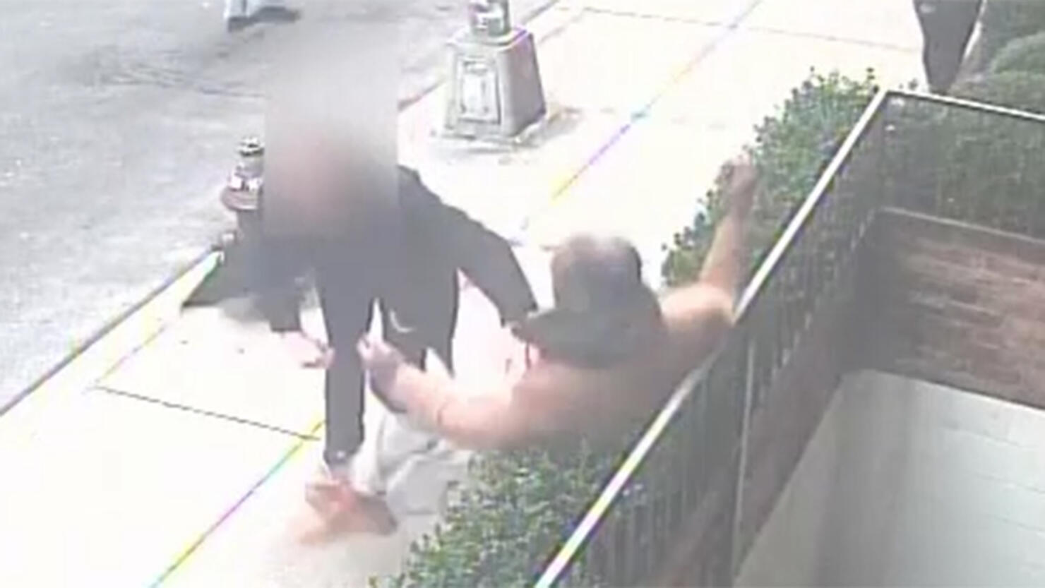New Yorker Takes Down Armed Suspect