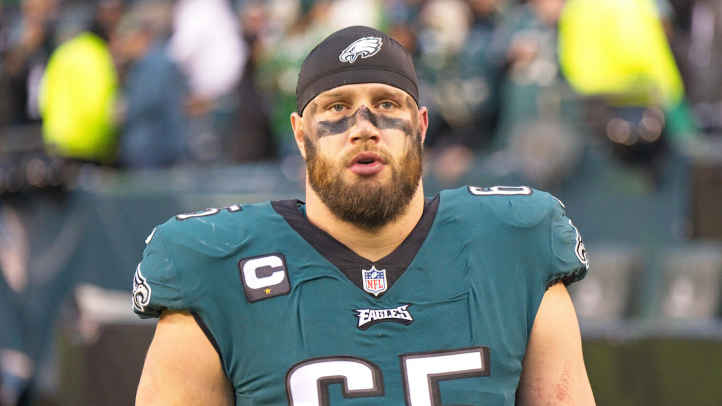 Eagles tackle Lane Johnson signs contract extension with Philly