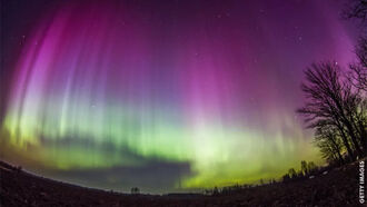 Photos: Northern Lights Dazzle the UK