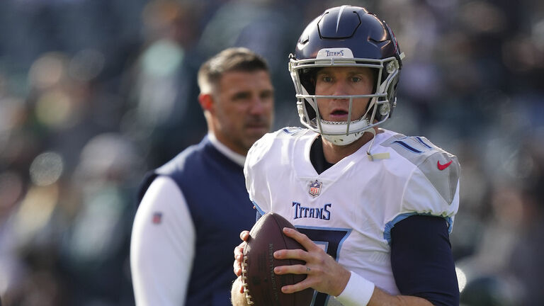 Tennessee Titans v Philadelphia Eagles