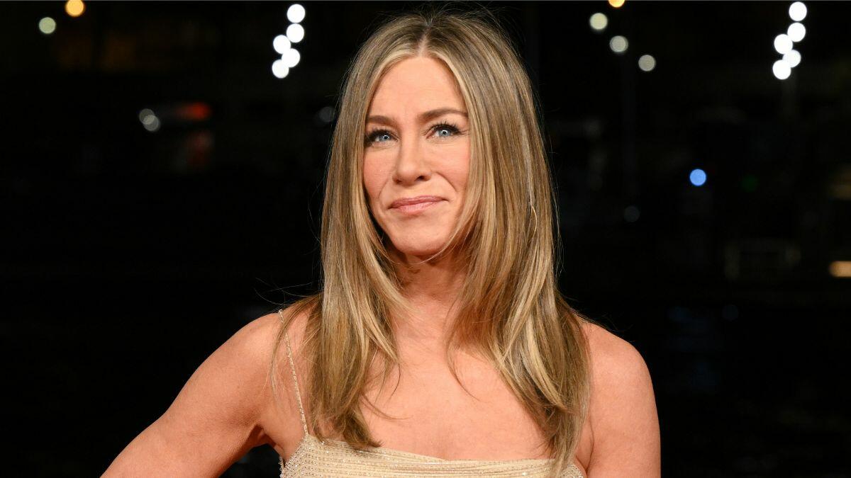 Jennifer Aniston Regrets How She Spent Her First 'Friends' Paycheck ...