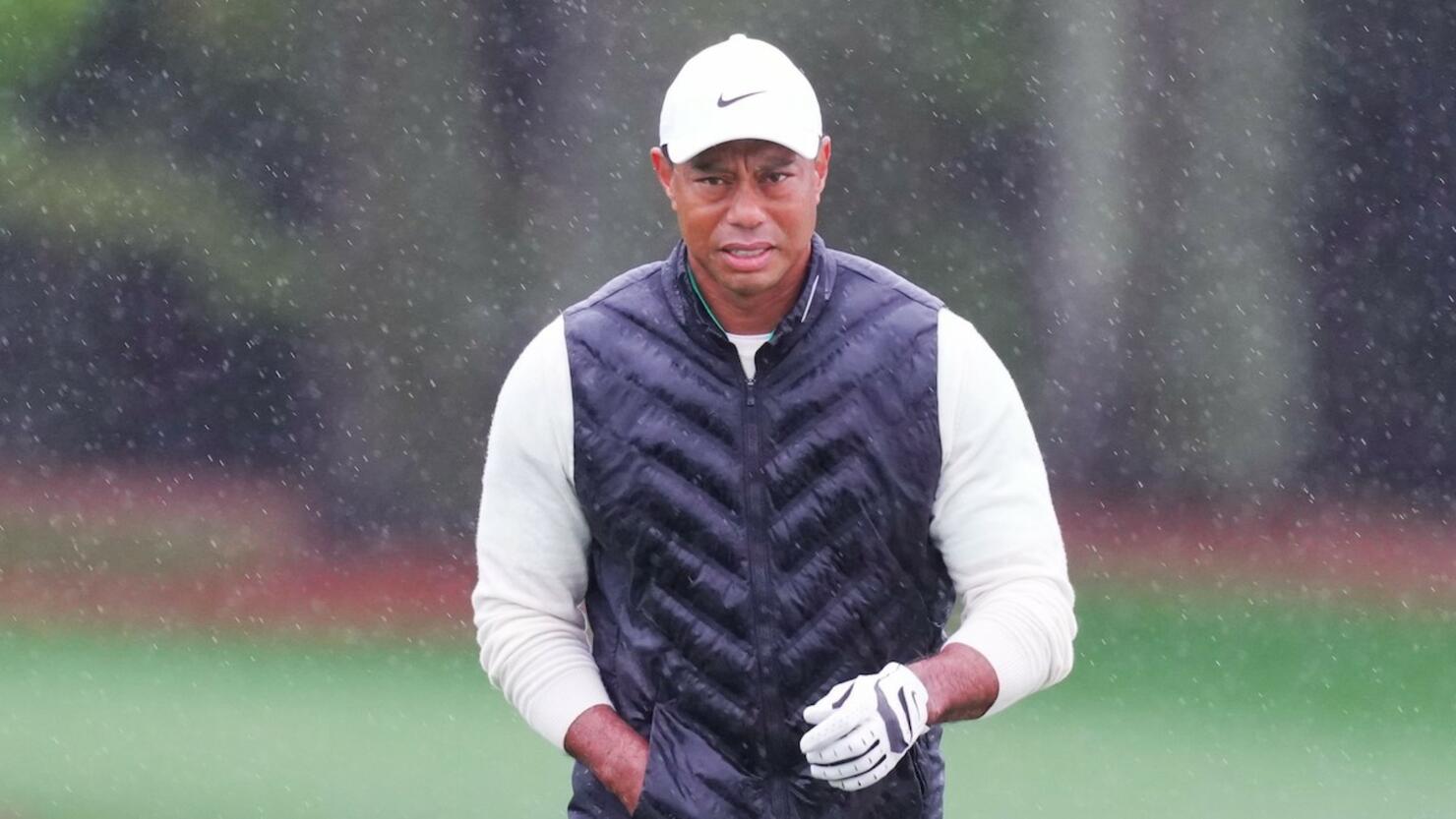 Tiger Woods Withdraws from 2023 Masters Tournament Due to Foot Injury