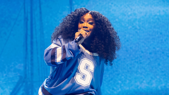 Possible Collaboration Between SZA and Paramore in the Works
