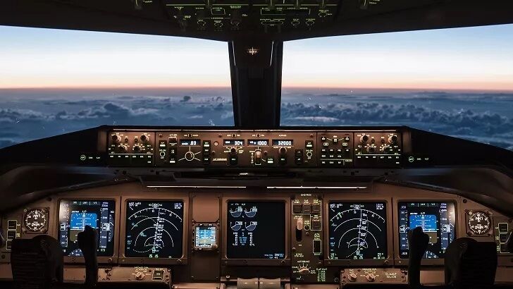 Pilot Flying Over Argentina Reports Curious Cluster of Mysterious Lights