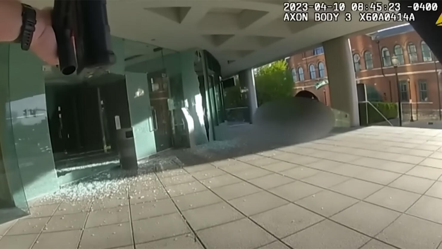 Body camera footage from Louisville bank shooting