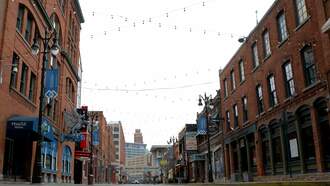 DPD Issued A Weekend Curfew After Several Shootings