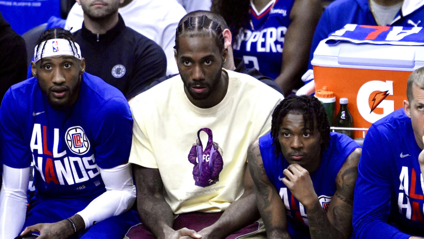 Phoenix Suns defeated the LA Clippers 129-124 to win game 3 of a first round NBA playoff basketball game.