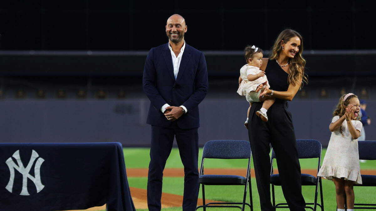 Derek Jeter Announces Surprise Birth Of First Son | 1059 The Rock