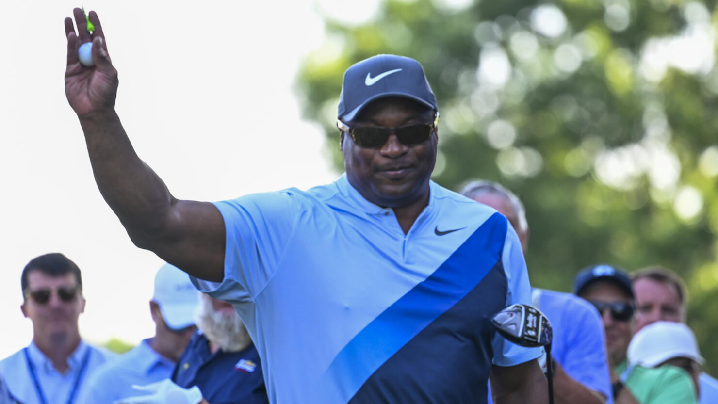 Bo Jackson Says He's Had the Hiccups for Nearly a Year