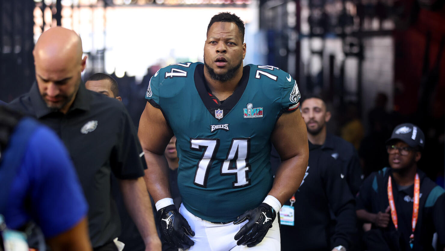 Philadelphia Eagles Ex Ndamukong Suh Returning to NFL? 'All