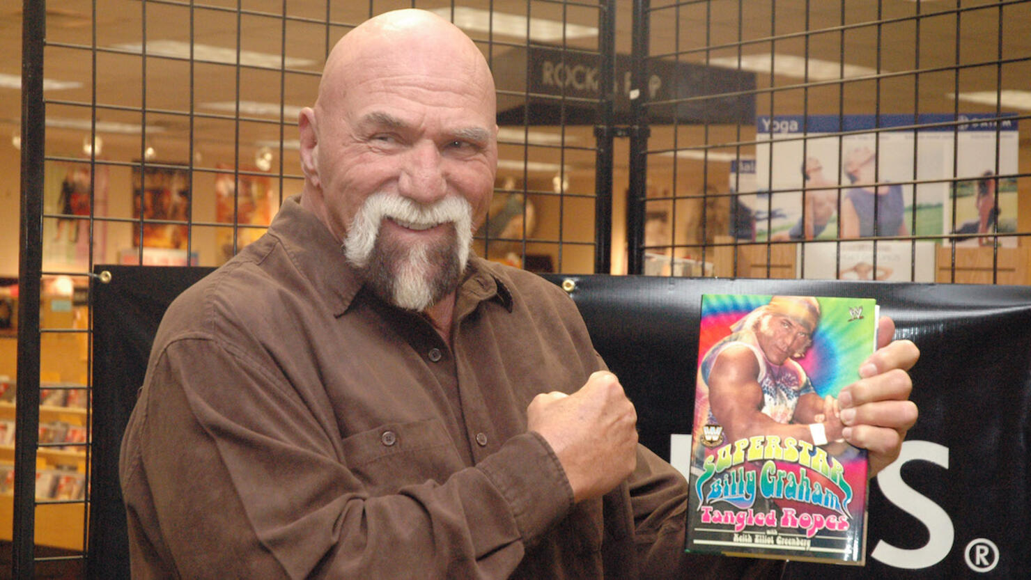 Superstar Billy Graham Signs His Book "Tangled Ropes" at Borders in Princeton - February 21, 2006