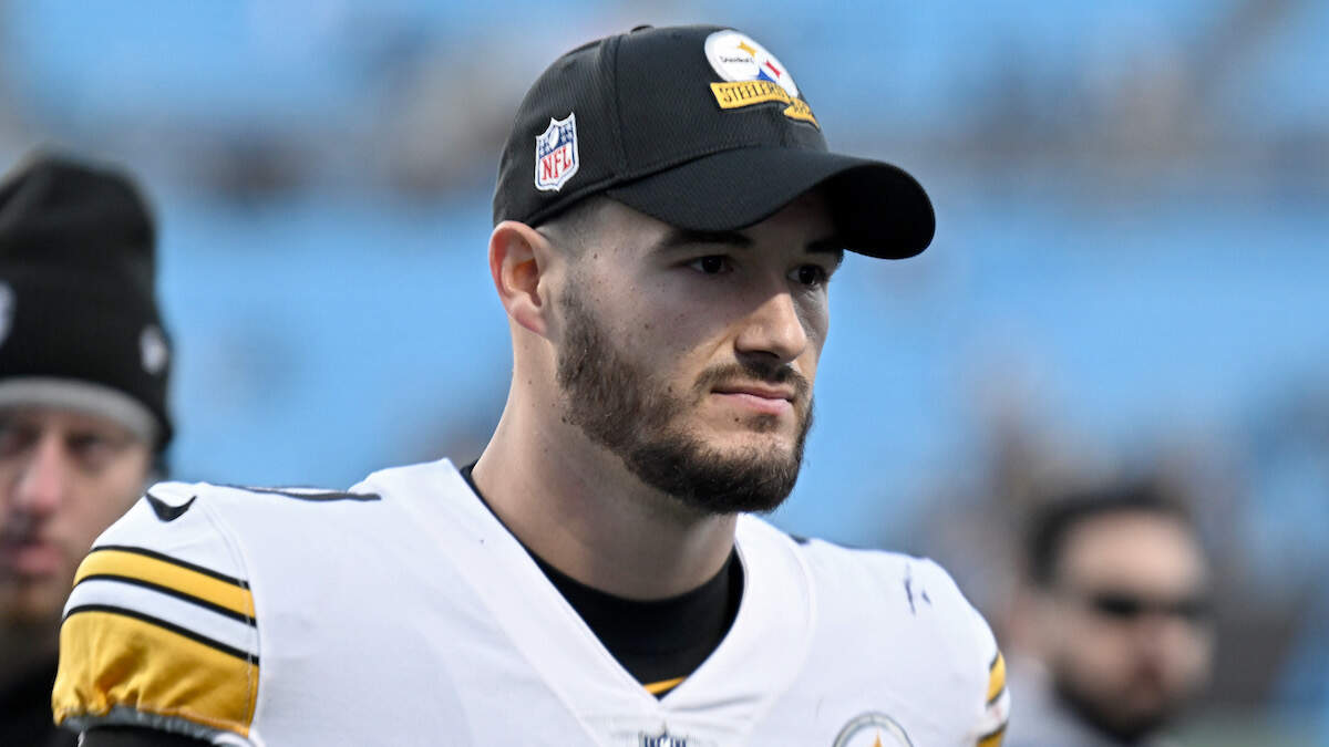 Steelers give Mitch Trubisky a 3-year deal to back up Kenny Pickett
