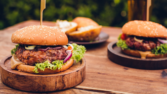 Pennsylvania Restaurant Adds $700 'Gold Standard' Burger To Their Menu 