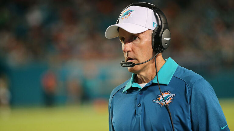 Tampa Bay Buccaneers v Miami Dolphins