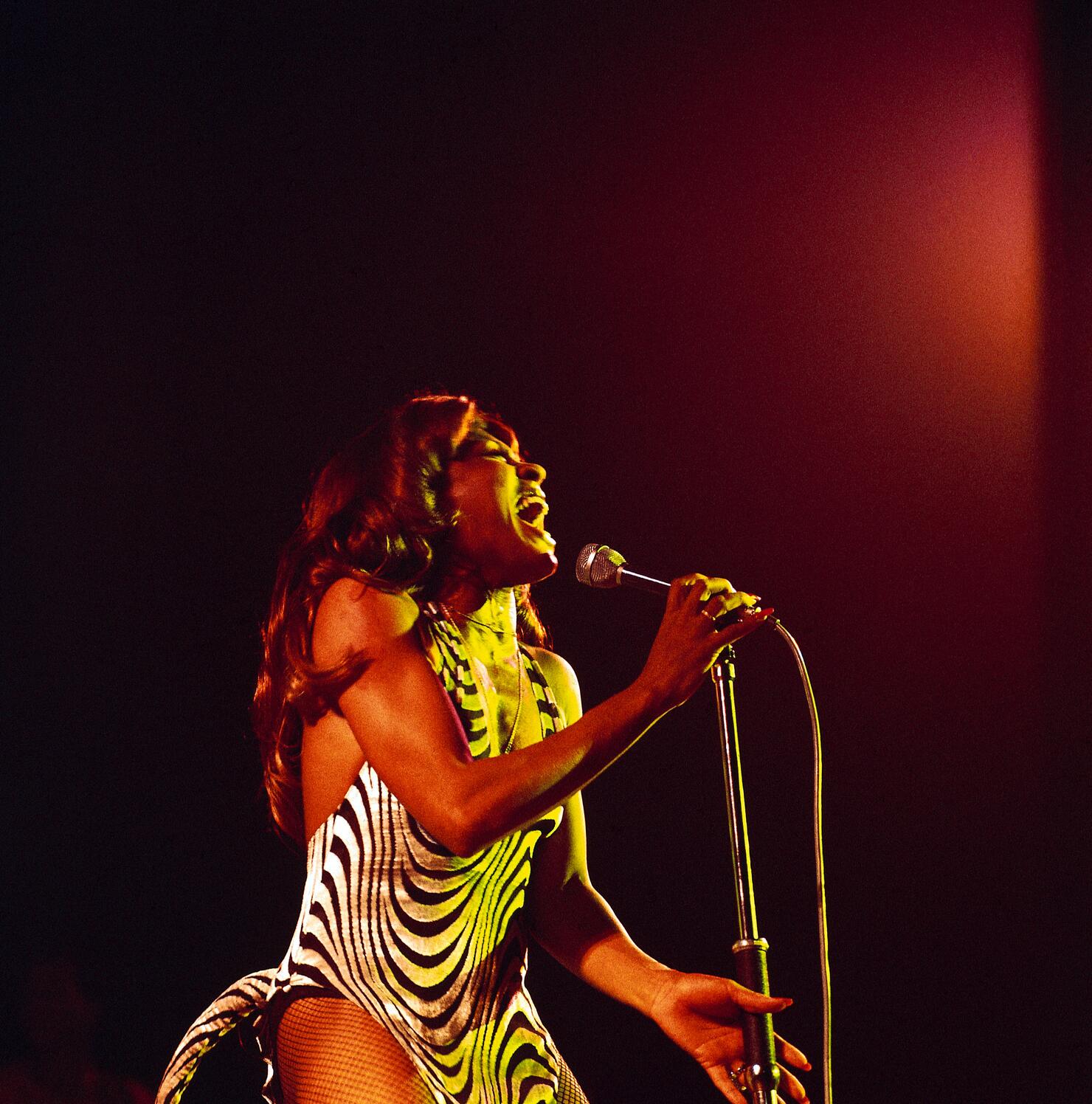 Ike And Tina Turner Live At Hammersmith Odeon