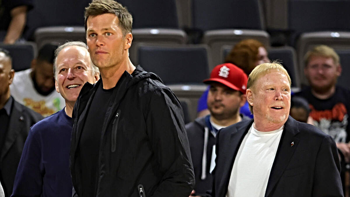 Here's How Tom Brady Could Play For the Raiders As Owner