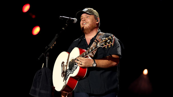 Luke Combs Unveils Details For Additional Shows In These 4 Cities