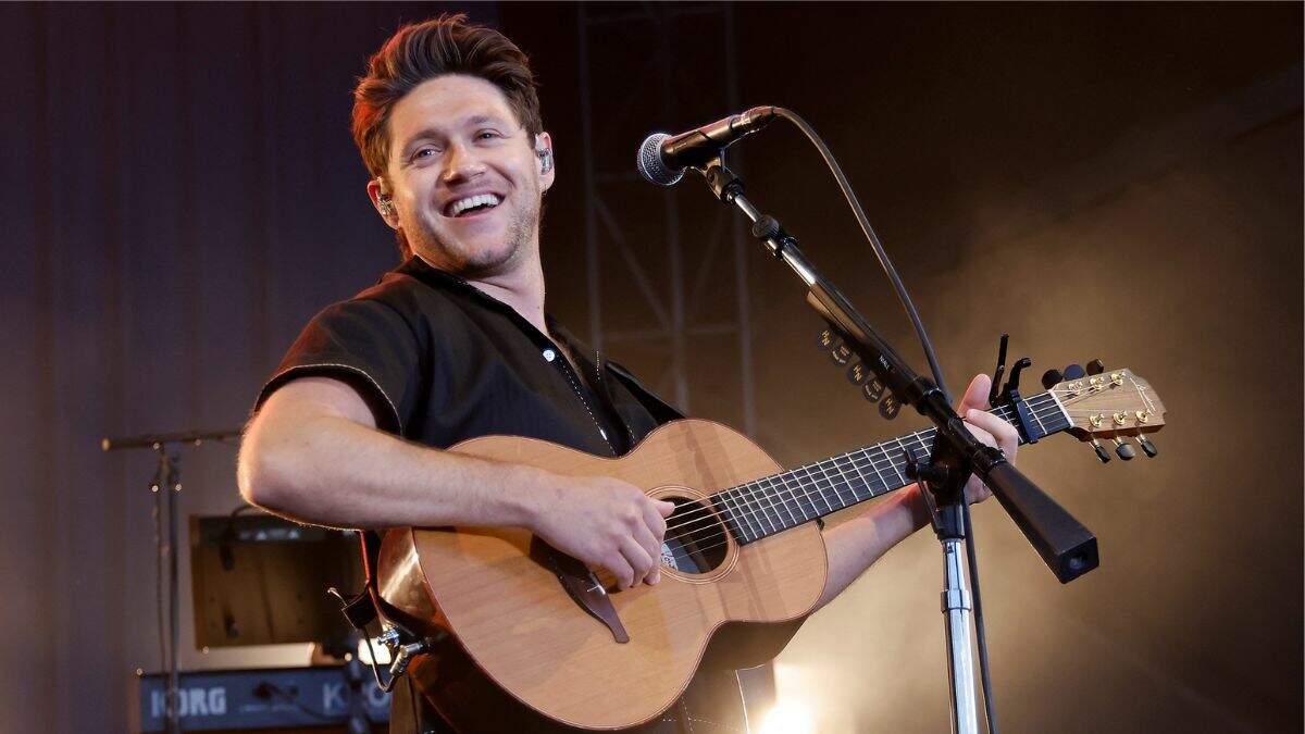 Niall Horan on X: The acoustic version of Meltdown is out everywhere now !  It's my favourite acoustic version of a song I've ever done and I hope you  love it as