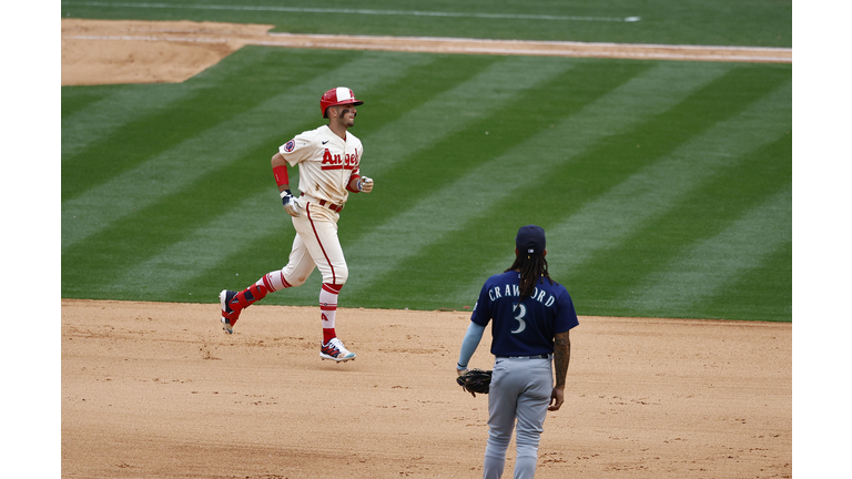 Seattle Mariners v Los Angeles Angels