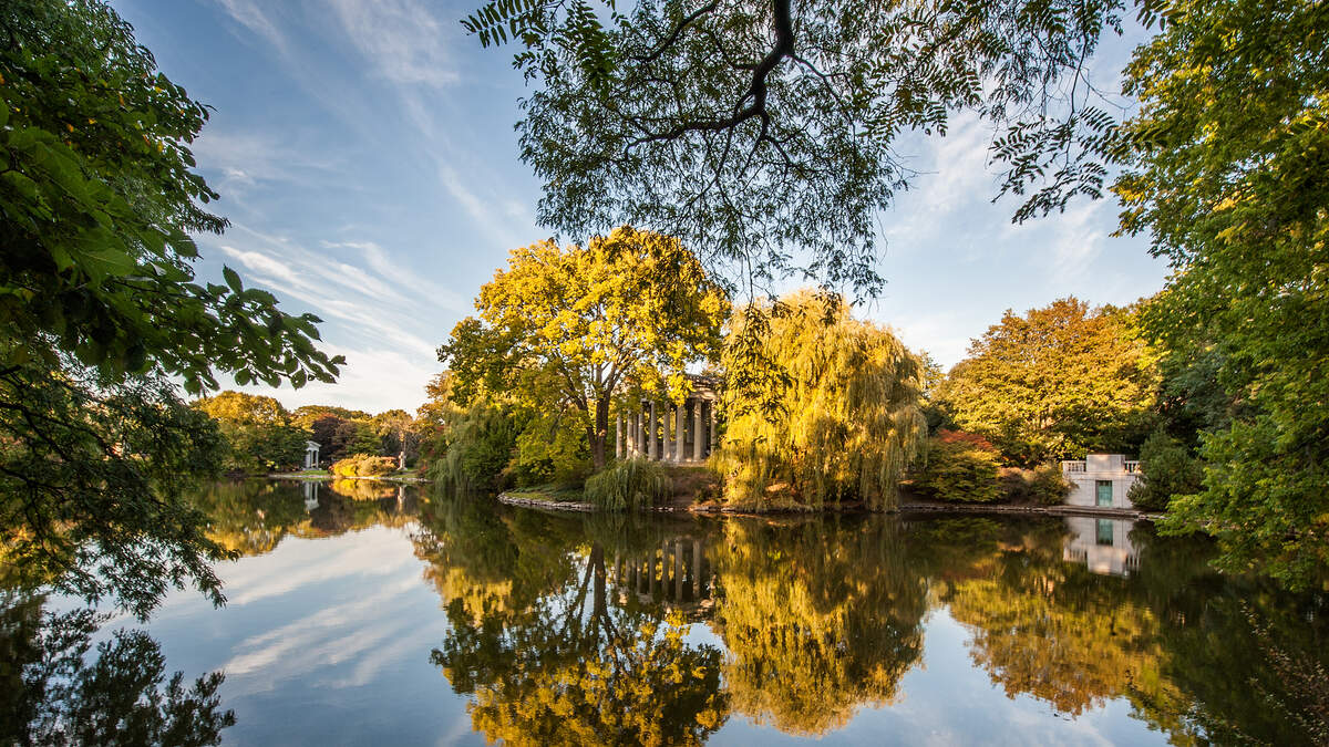 This Is The Most Beautiful Lake In Illinois | V103