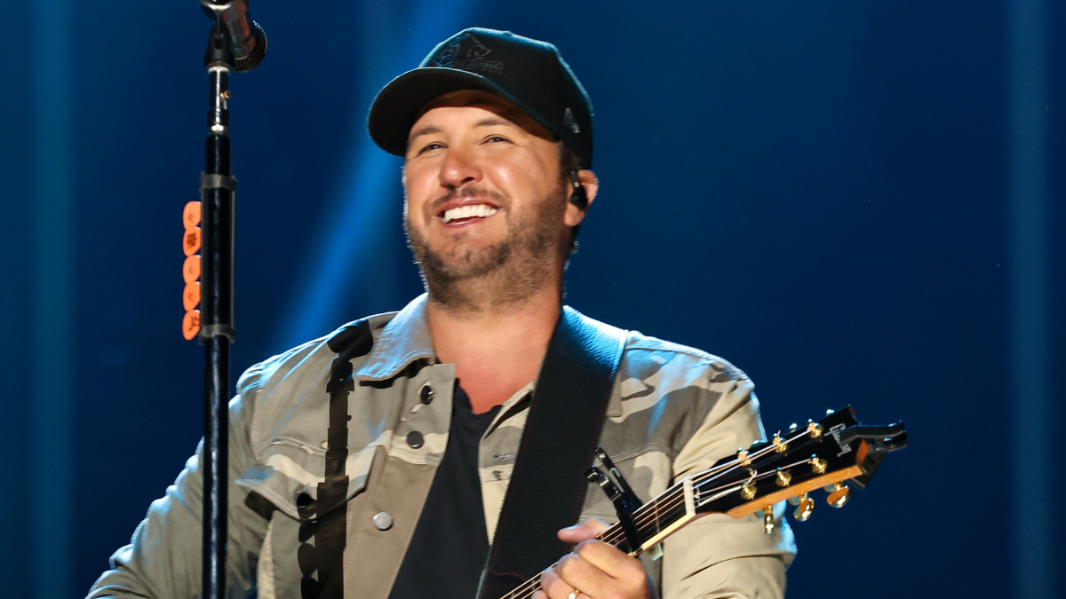 Luke Bryan Reveals Snippet Of Unreleased Ballad: 'What Do Y’all Think ...