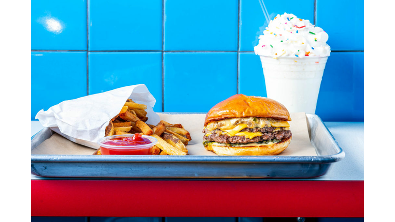The Signature Cheeseburger at Swizzler-The 10 best burgers in the D.C. area