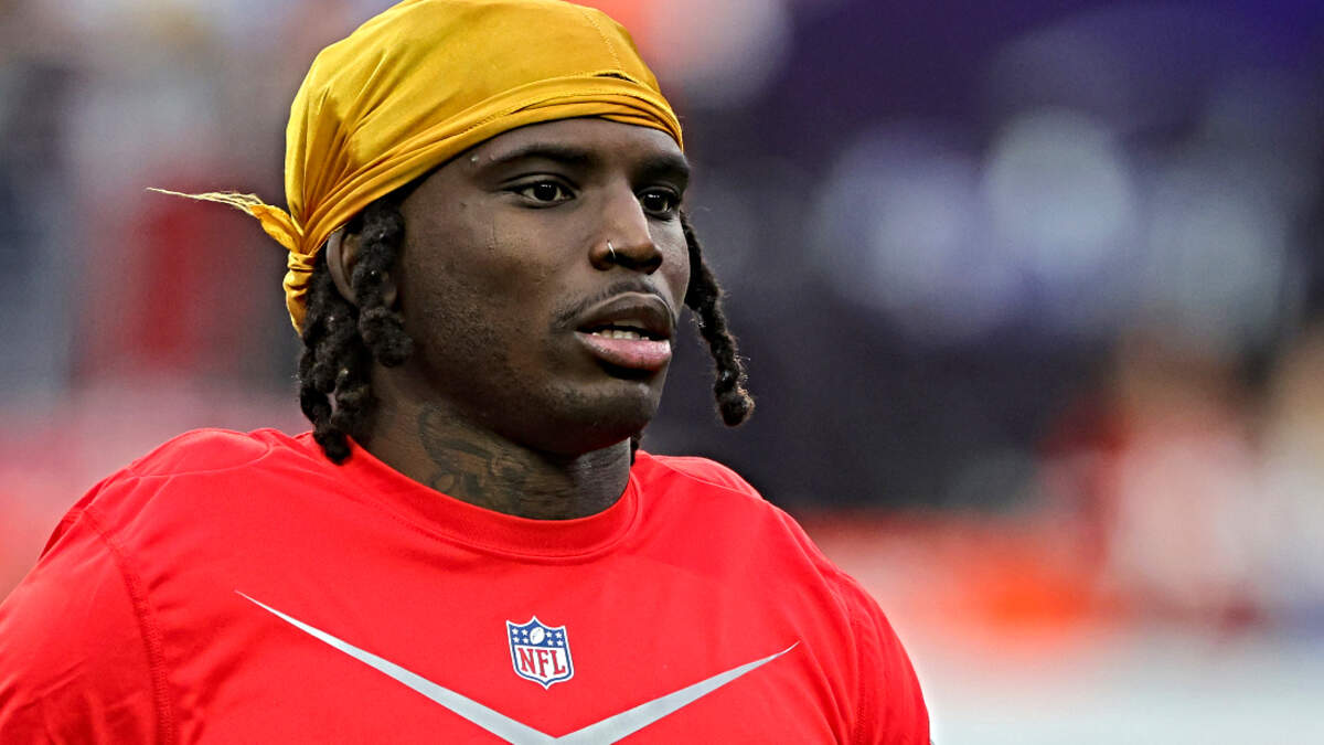 Miami Dolphins WR Tyreek Hill being investigated after alleged