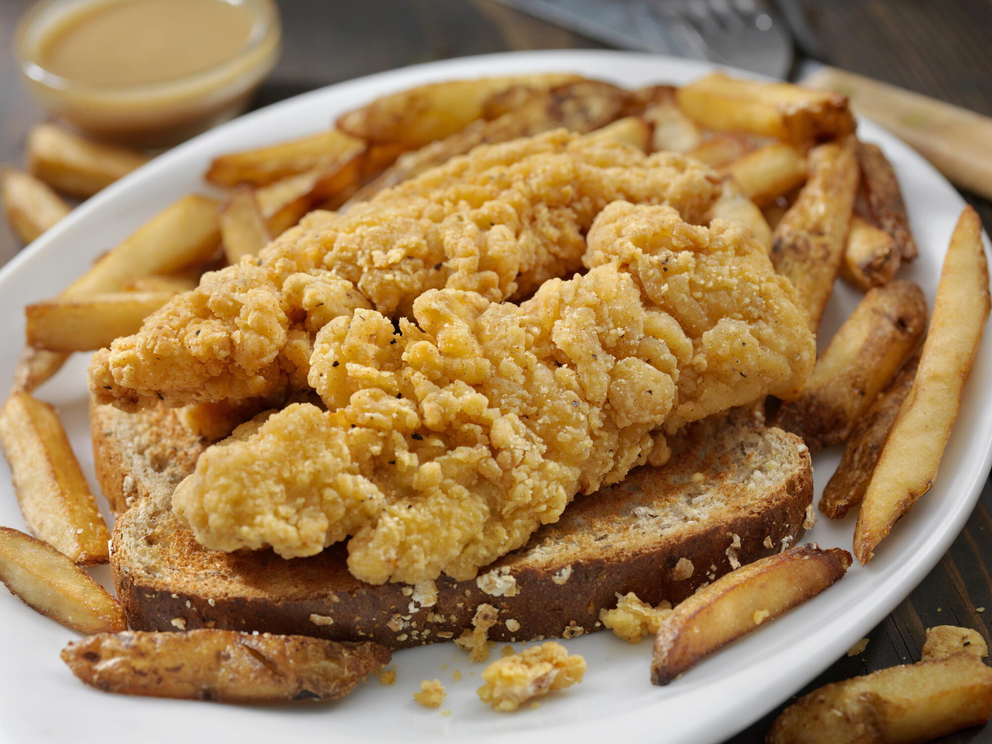 This Restaurant Serves The Best Chicken Tenders In Texas | IHeart