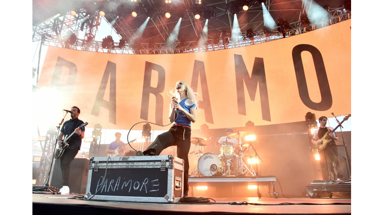 KROQ Weenie Roast y Fiesta 2017
