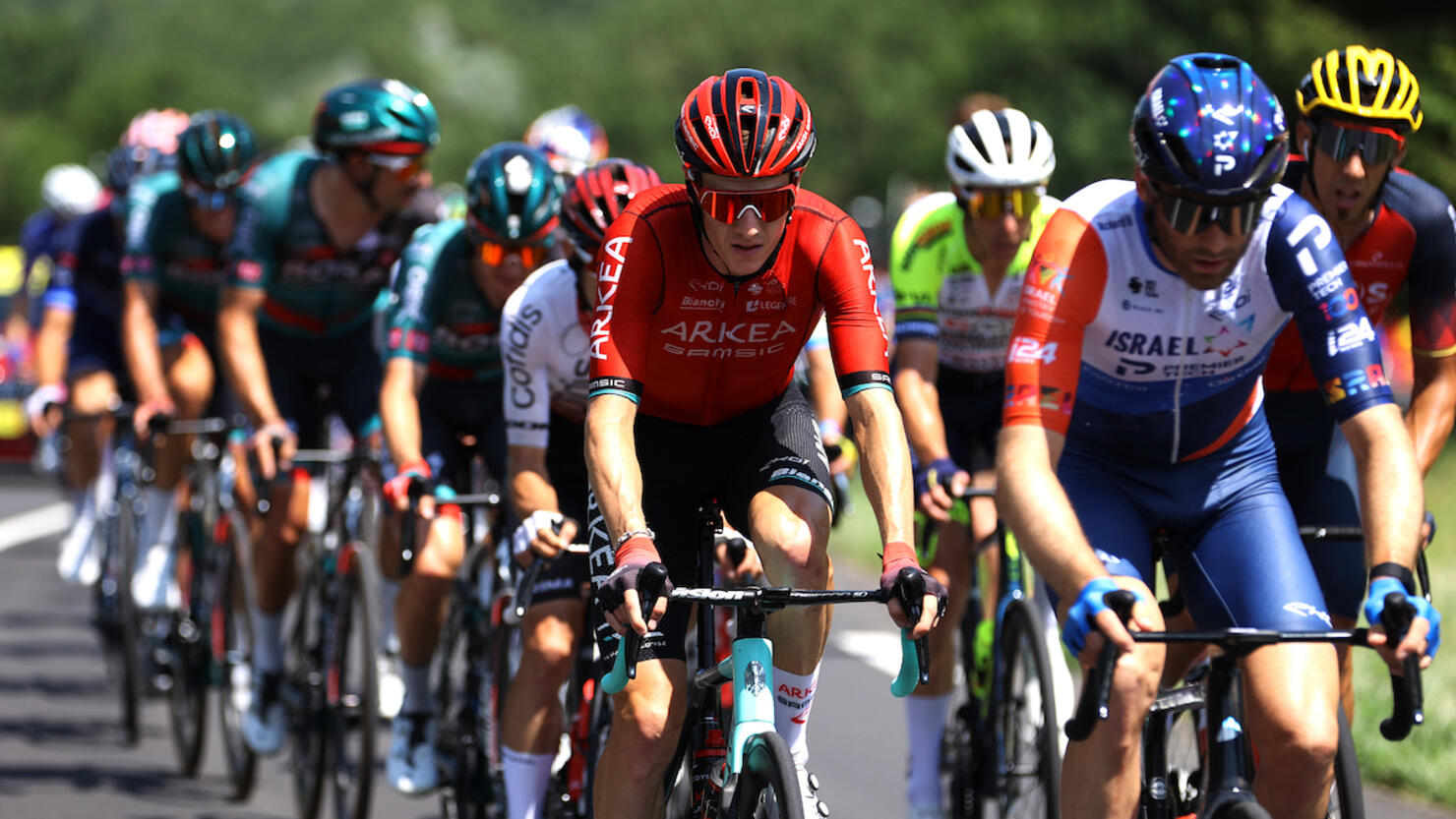 Video Shows Tour de France Cyclists Fall 'Like Skittles' During Crash ...