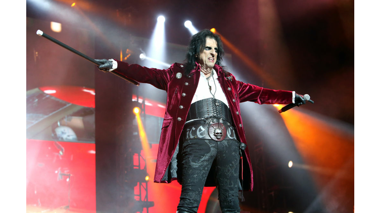 Hollywood Vampires Perform At The O2 Arena