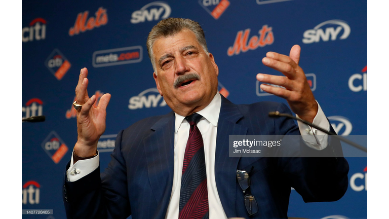 🔹New York Mets News🔸 on Instagram: Keith Hernandez, with his 2023 SNY  status still in question, decided to join the @TuckerCarlsonTonight show on  @FOXNews this week. While Tucker did try to bait