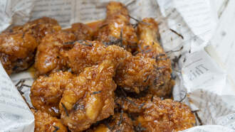 California Restaurant Serves The Best Chicken Wings In The Entire State