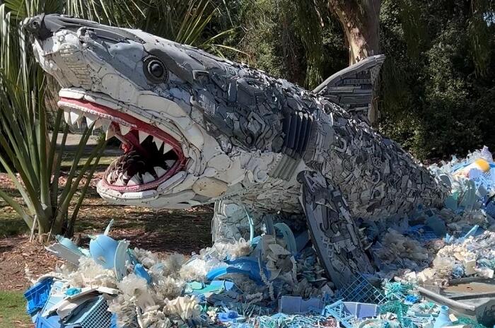 Trash Creates Beautiful Art At Washed Ashore Exhibit In Palos Verdes ...