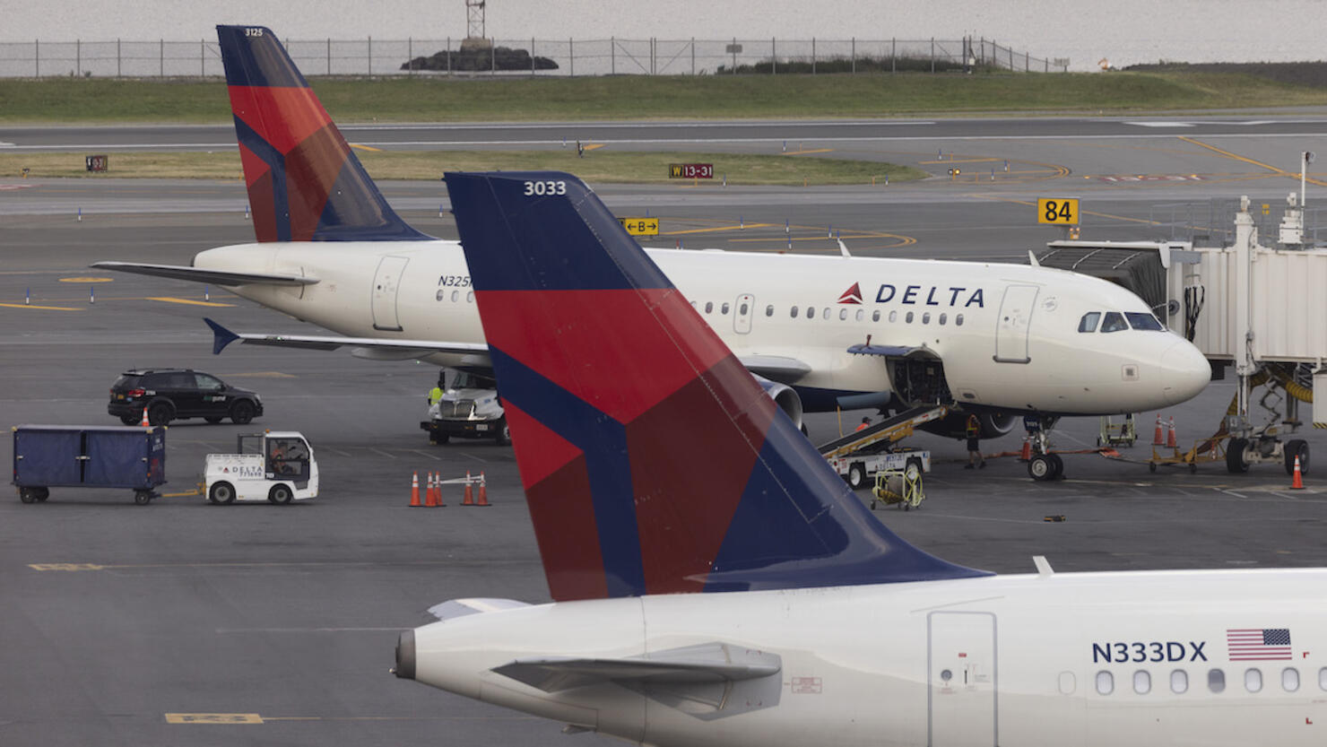 Delta Air Lines Terminals Ahead Of Earnings Figures