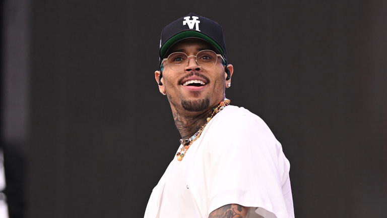 Chris Brown 'Breezy' Release Date, Features + Cover Art