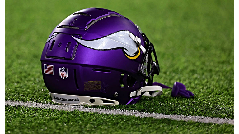 Alexander Mattison shares racist message sent from fan after Vikings' loss  to Eagles