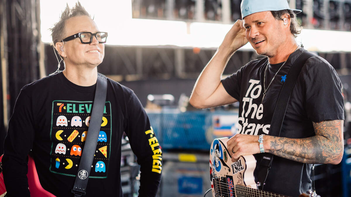 Watch Blink-182 perform an unreleased song at the start of their North American tour