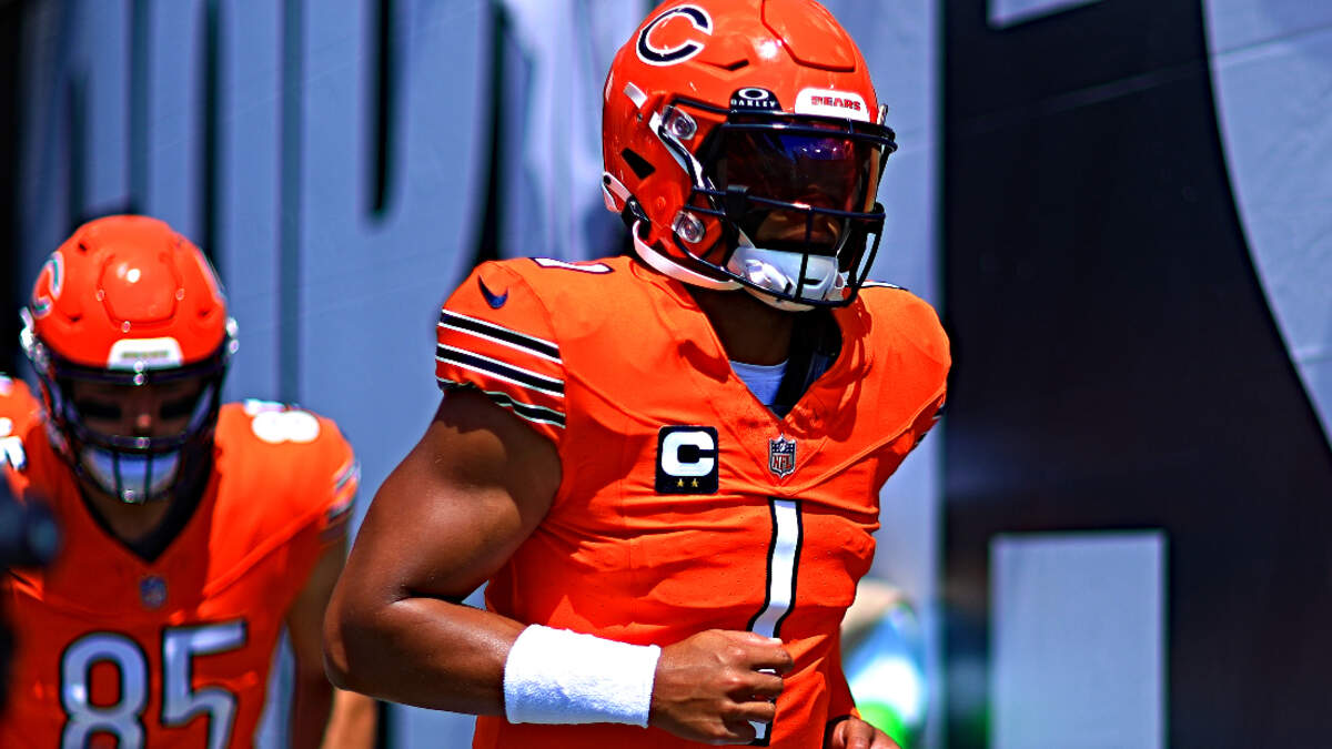 Have Bears set up Justin Fields for failure?, The Herd