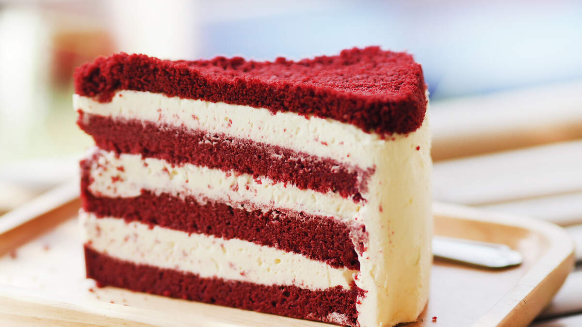 Massachusetts Bakery Serves The Best Cake In The Entire State