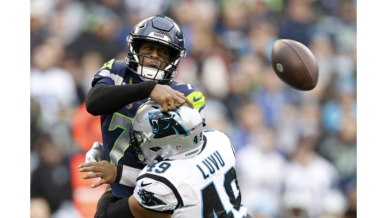 Carolina Panthers v Seattle Seahawks