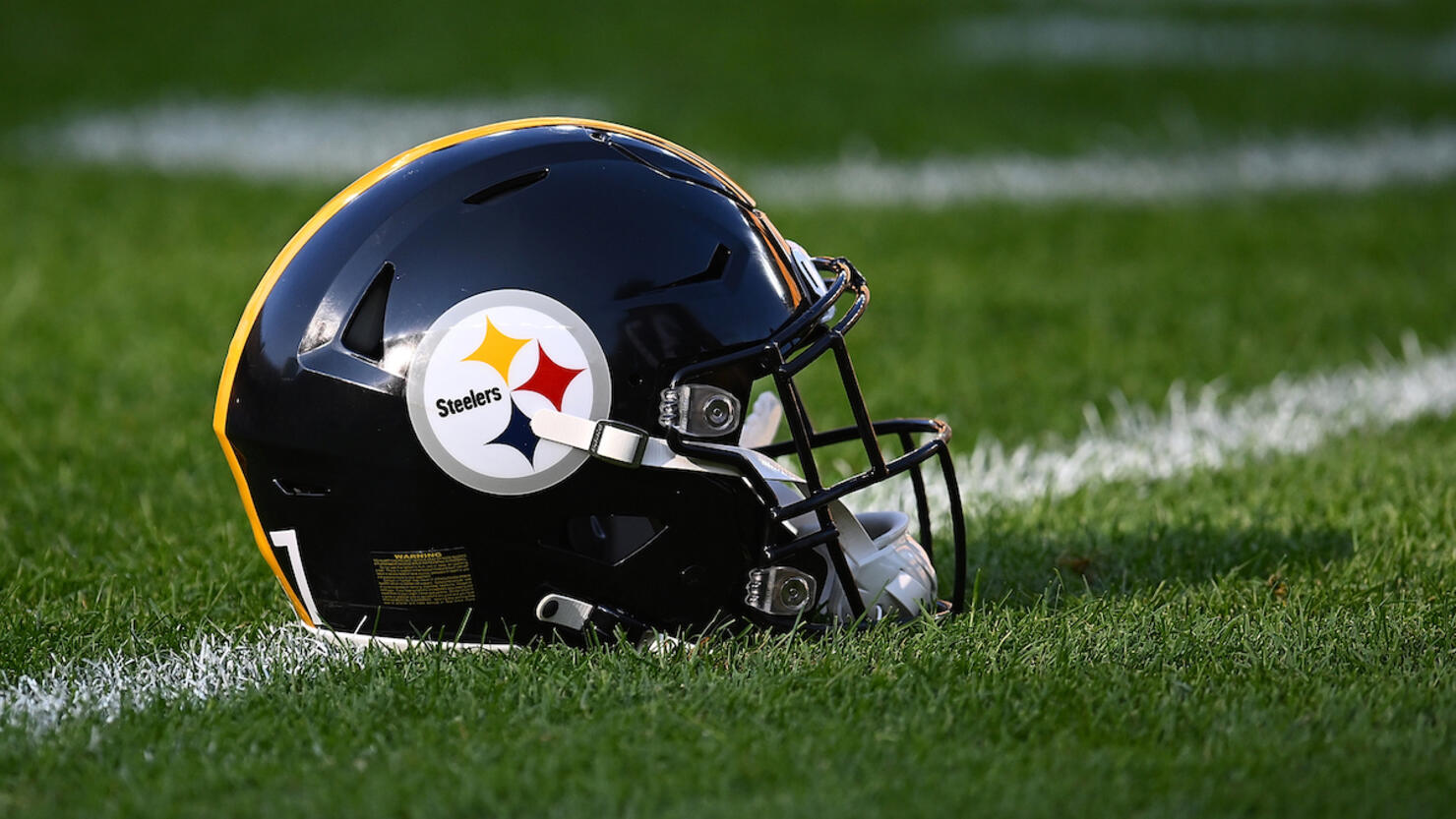 Steelers' team plane makes emergency landing in Kansas City, no injuries  reported –