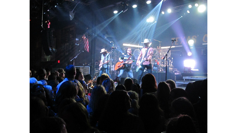 Eli Young Band and Graham Barham at Texas Club 9.29.23