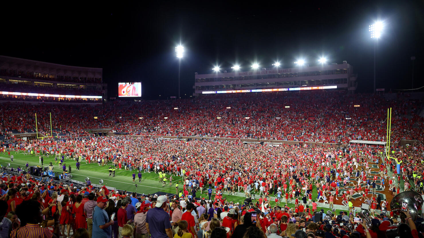 Video Shows Lsu Player Level Ole Miss Fan Who Stormed Field Iheart
